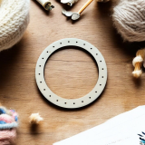Traumfänger-Ring mit Geflecht.