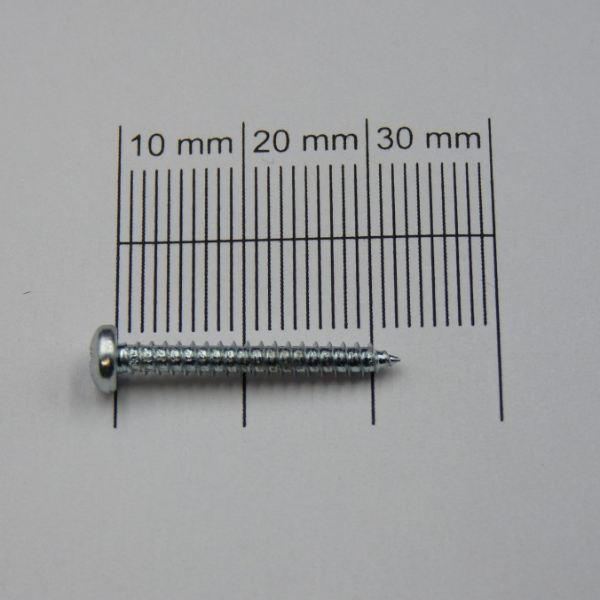 Selbstschneidende Schraube 22mm