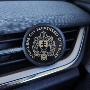 Lufterfrischer mit OSSR-Logo schwarz