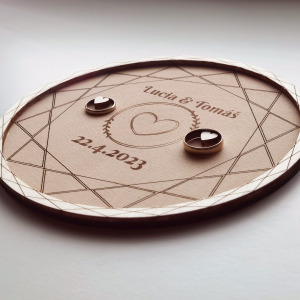 Lasergeschnittenes Ringtablett
